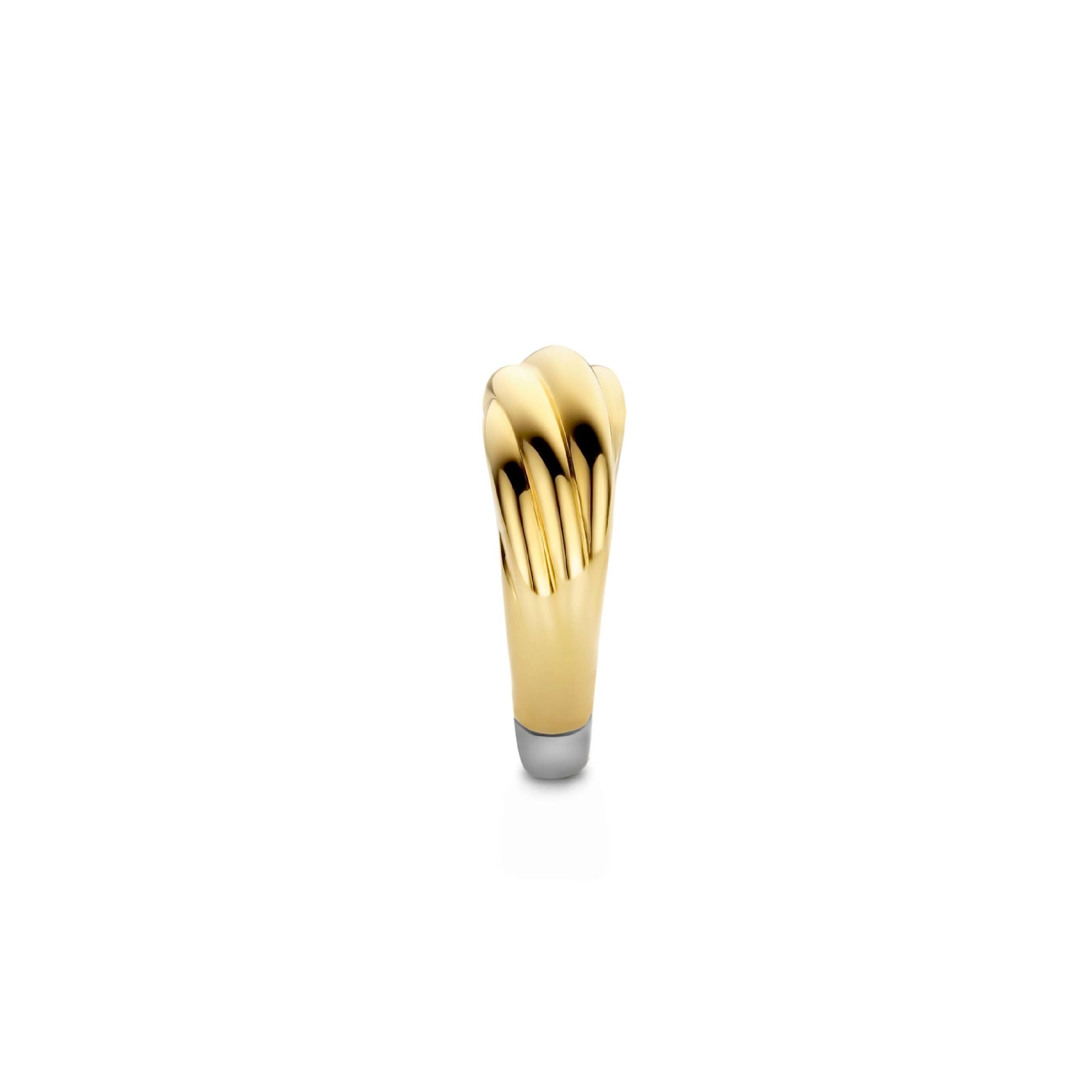 Anillo de plata bañada en oro amarillo