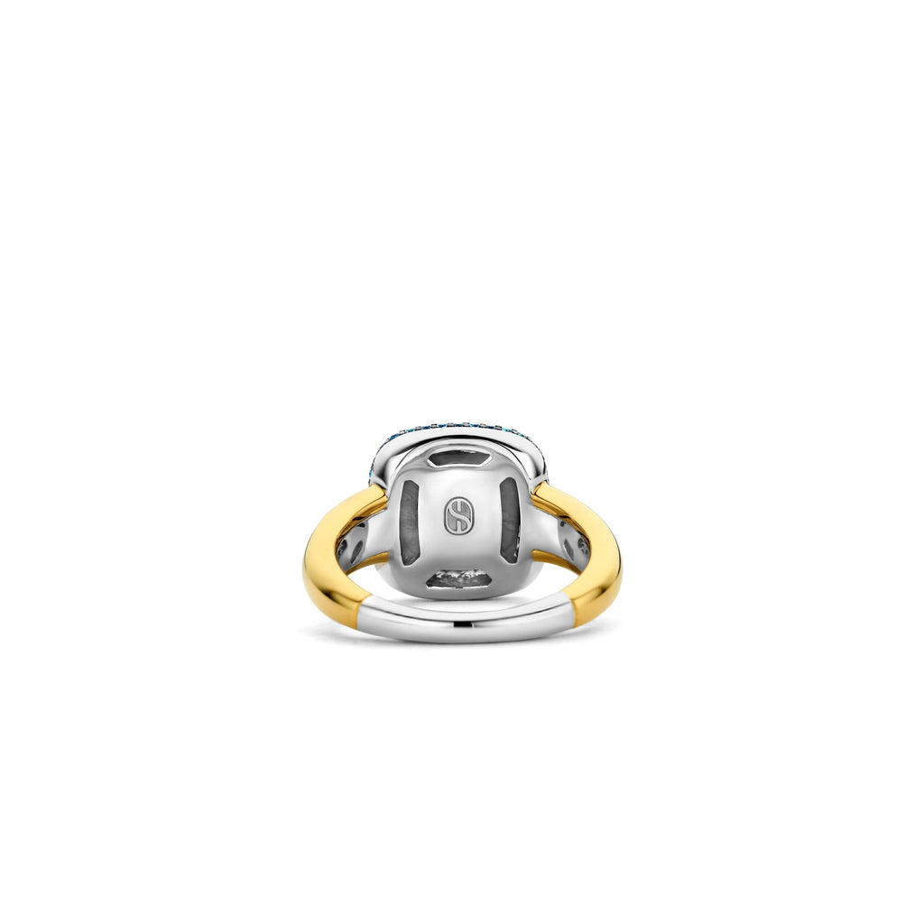 Anillo de plata dorada con piedra turquesa