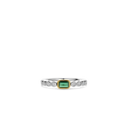 Anillo de plata bañada en oro con zirconia verde