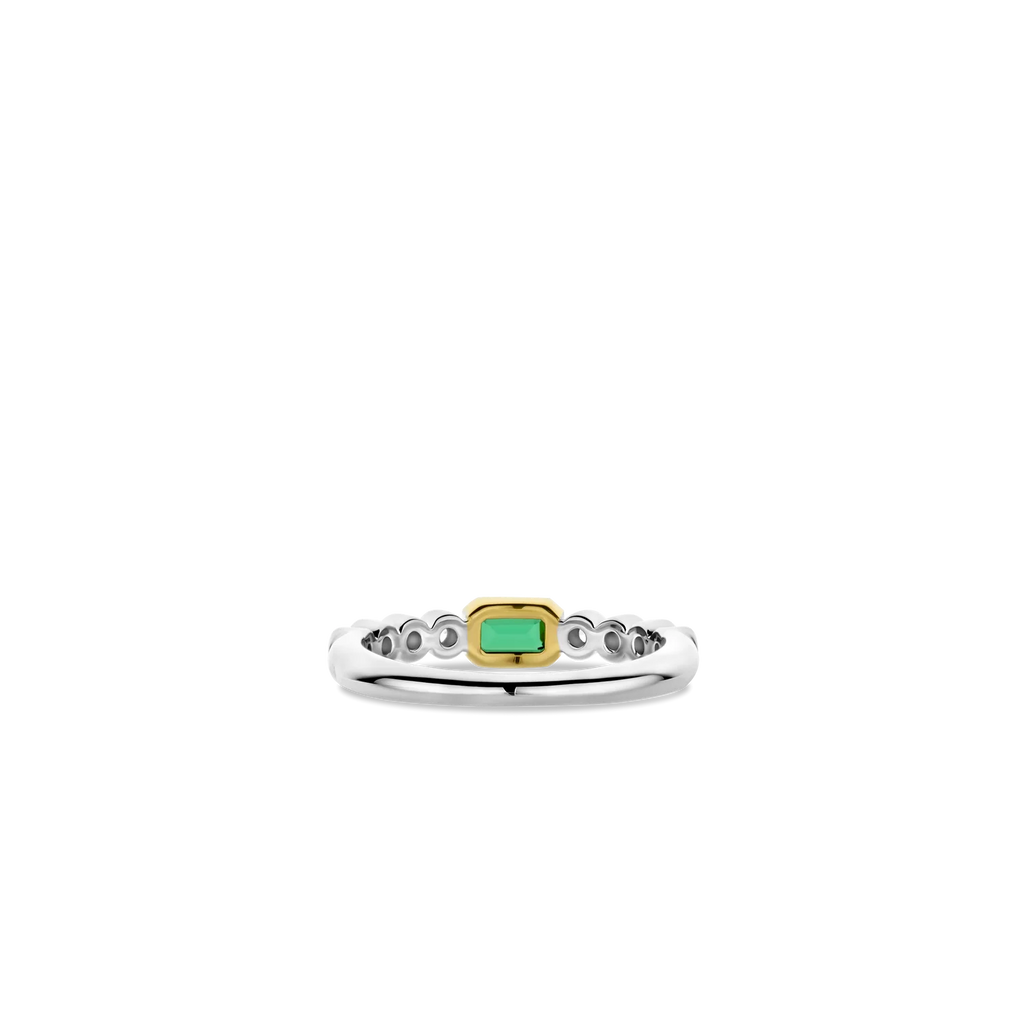 Anillo de plata bañada en oro con zirconia verde