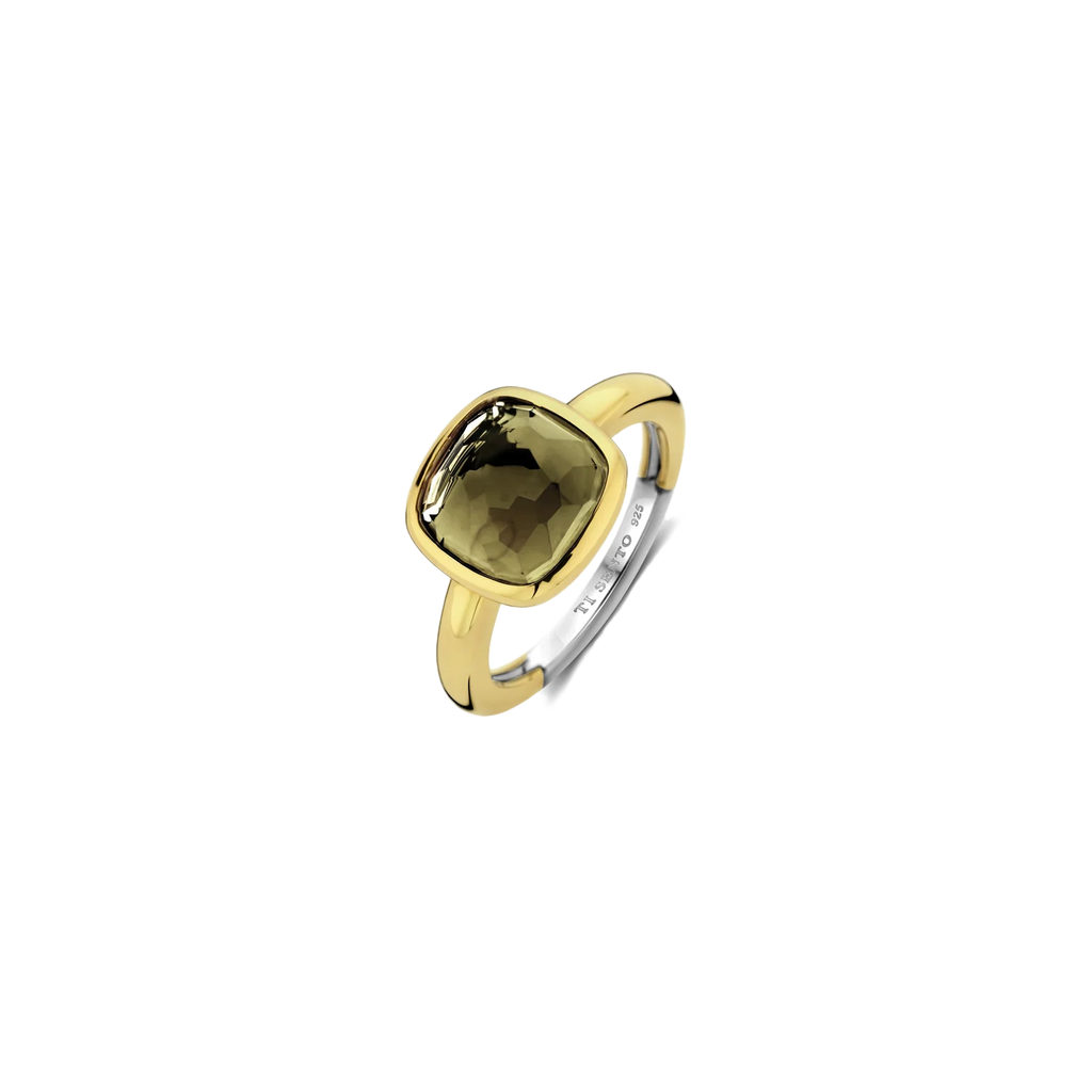 Anillo de plata bañada en oro amarillo con perla de cristal