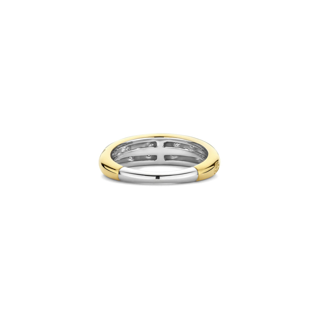 Anillo de plata bañada en oro amarillo con zirconia blanca
