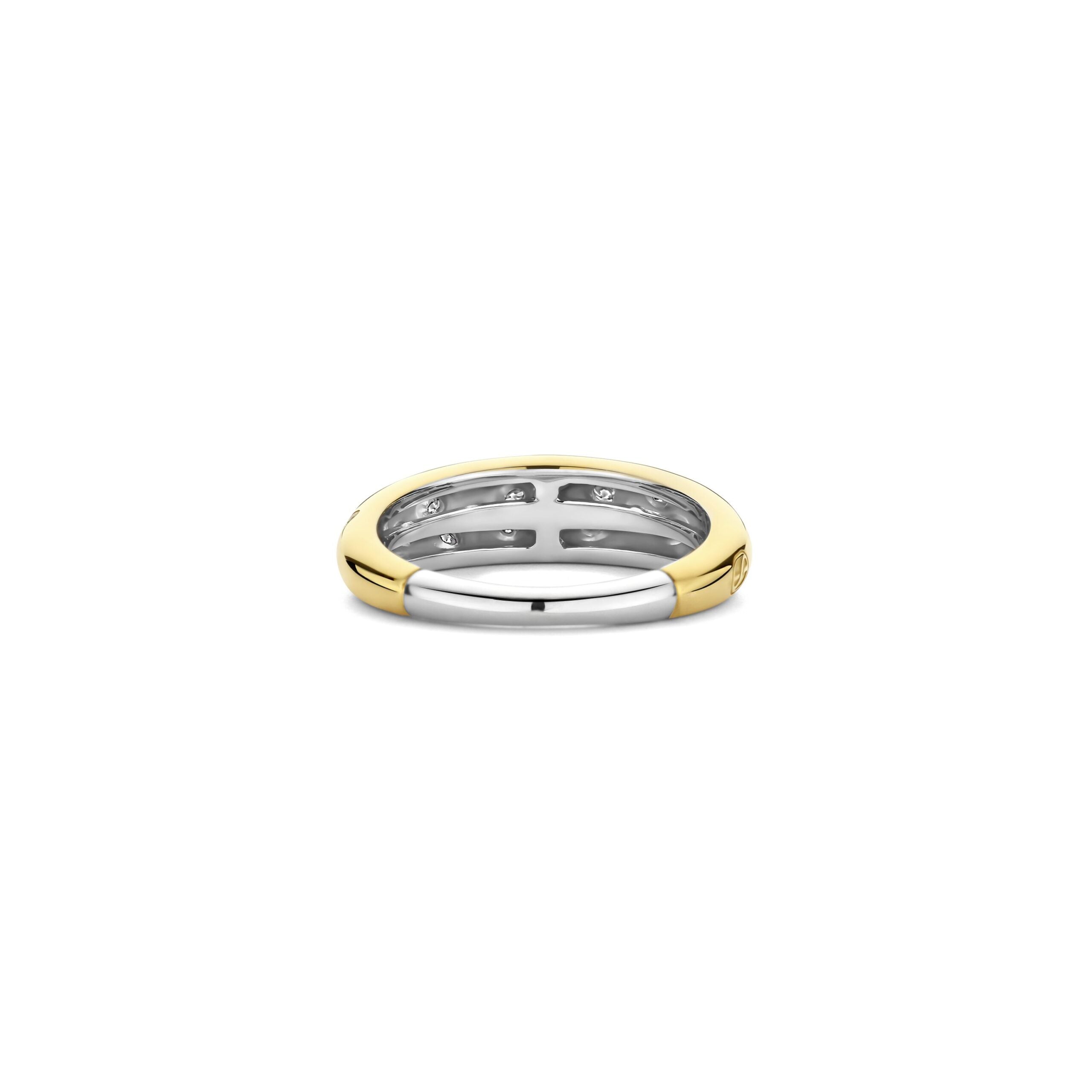 Anillo de plata bañada en oro amarillo con zirconia blanca