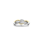Anillo entrelazado de plata bañada en oro amarillo con zirconia blanca