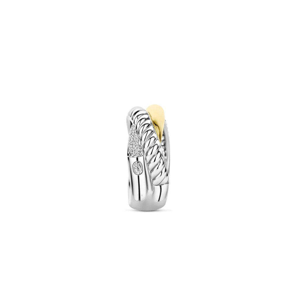 Anillo cruzado de plata bañada en oro con zirconias