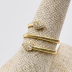 Anillo de 14K oro amarillo pera