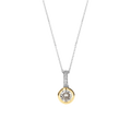 Dije de plata bañada en oro amarillo con zirconia blanca