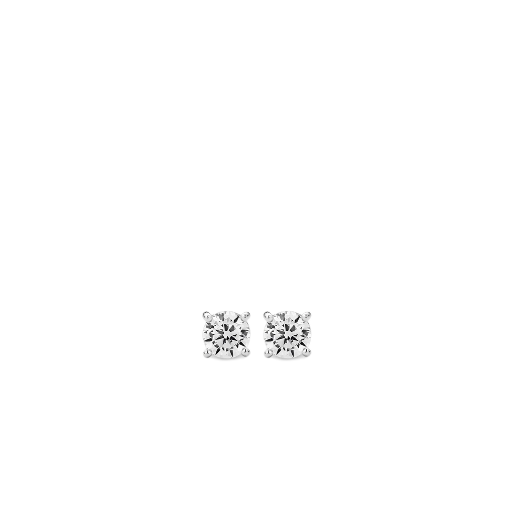 Aretes clásicos de plata bañados en rodio con zirconia blanca