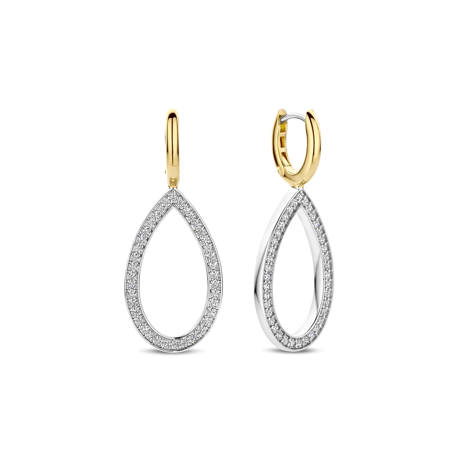Aretes de aro ovalados con zirconia blanca en plata bañada en oro amarillo