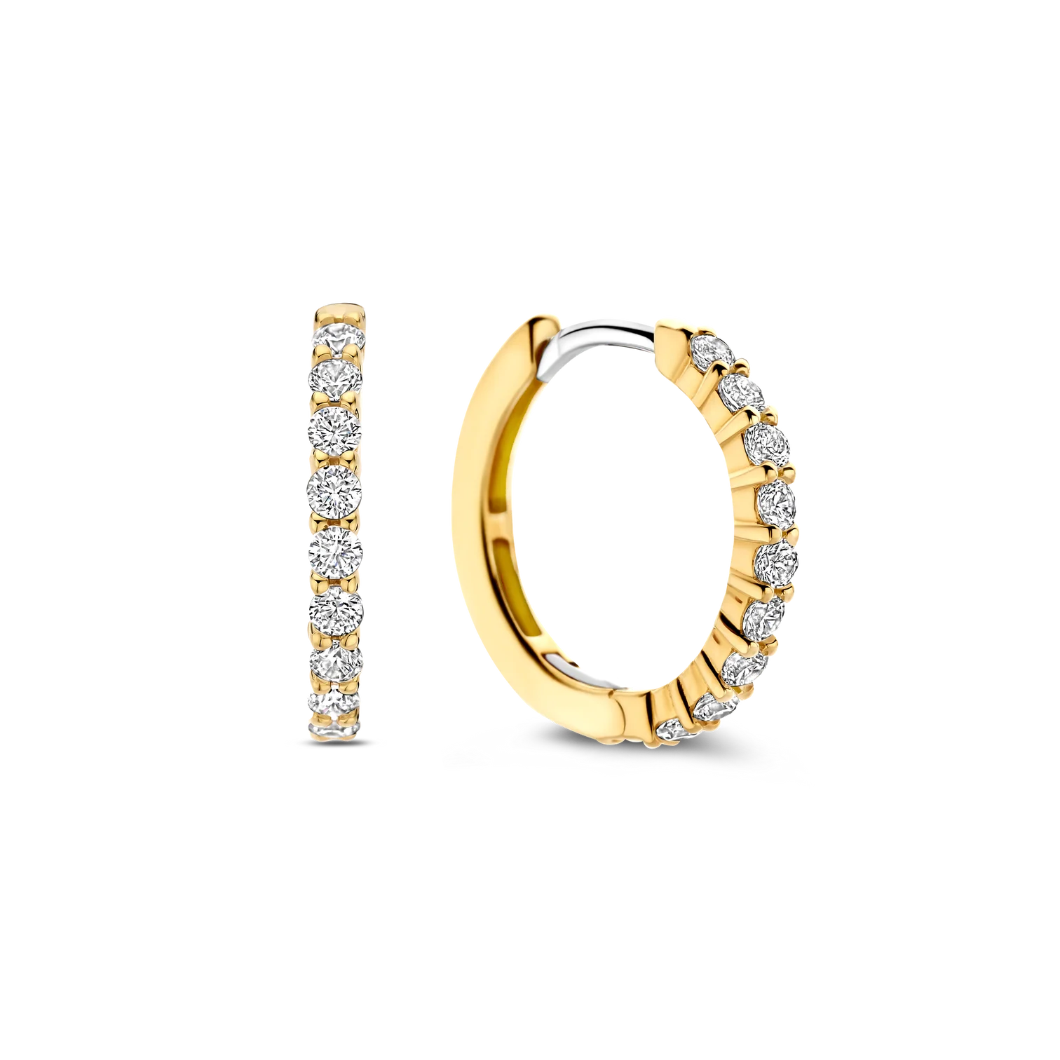 Aretes de aro de plata dorada con zirconia blanca
