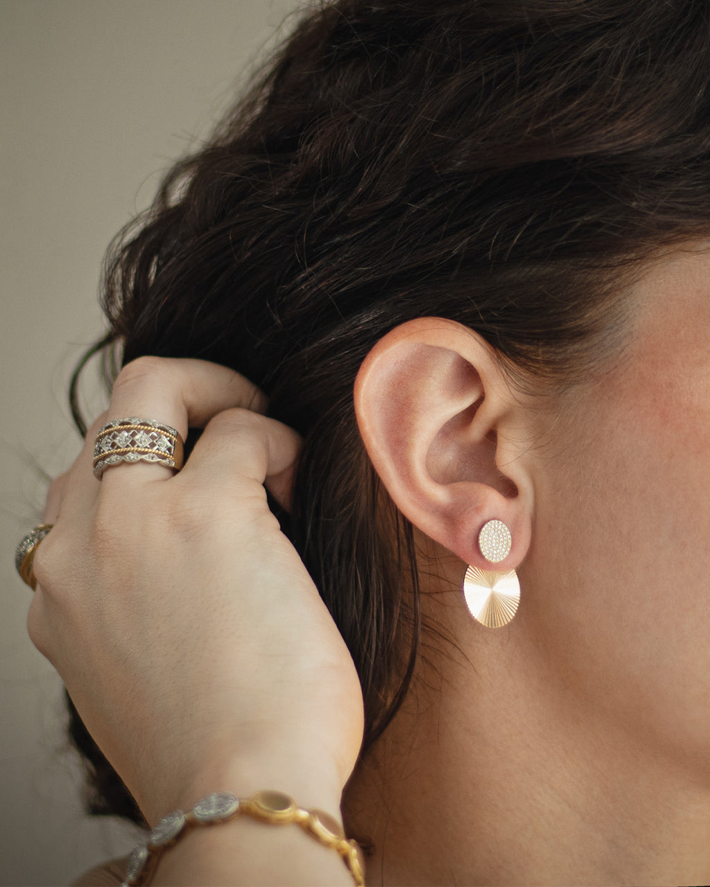 Aretes de 14K oro amarillo doble
