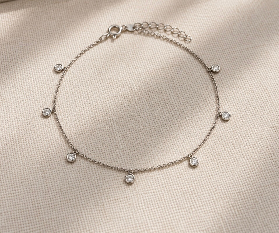 Brazalete de 14k oro blanco brillante bisel