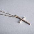 Gargantilla de 14K oro amarillo cruz