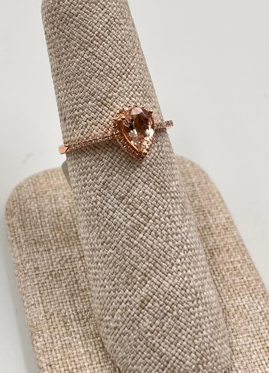 Anillo de 14K oro rosado morganita