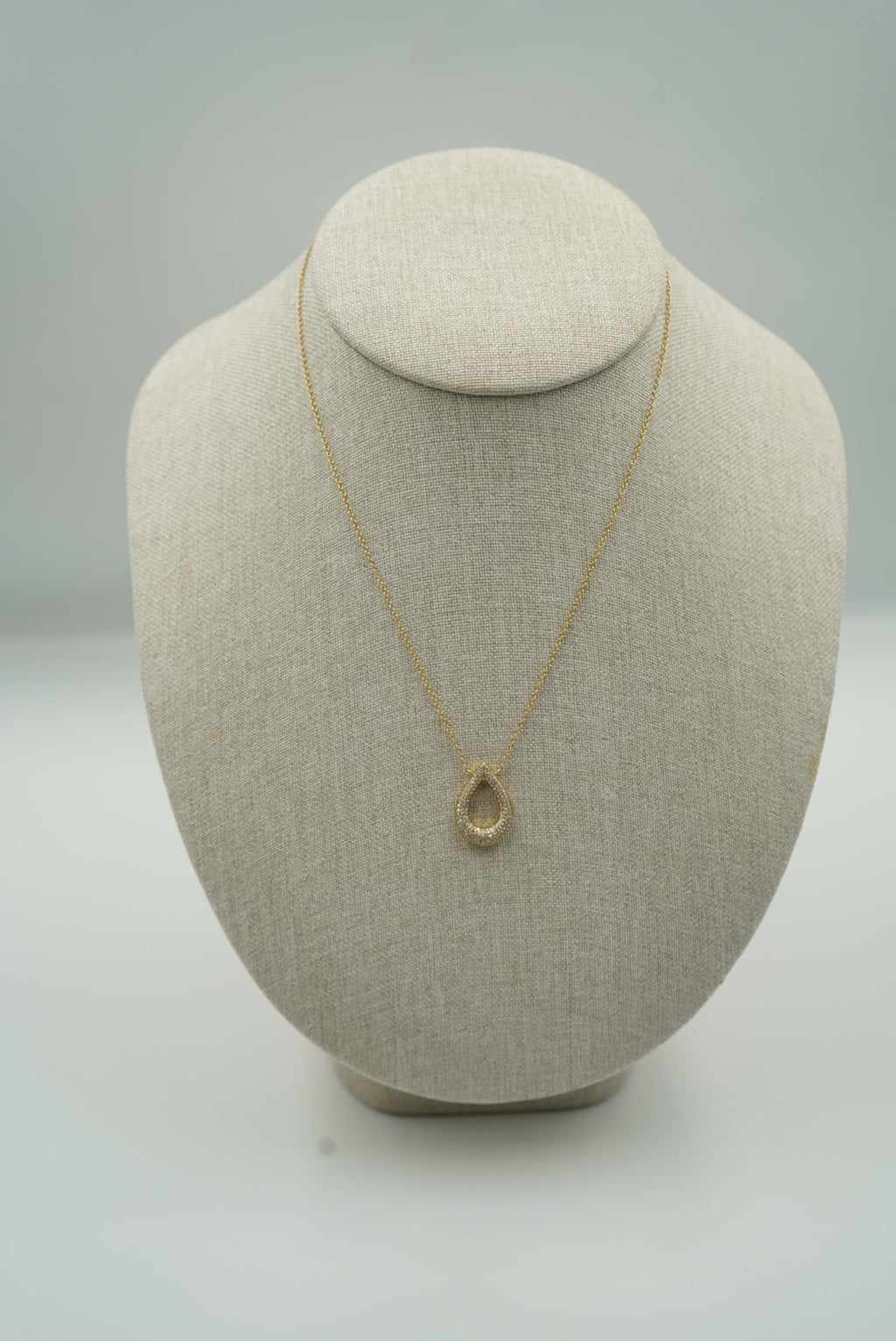 Gargantilla de 14K oro amarillo gota